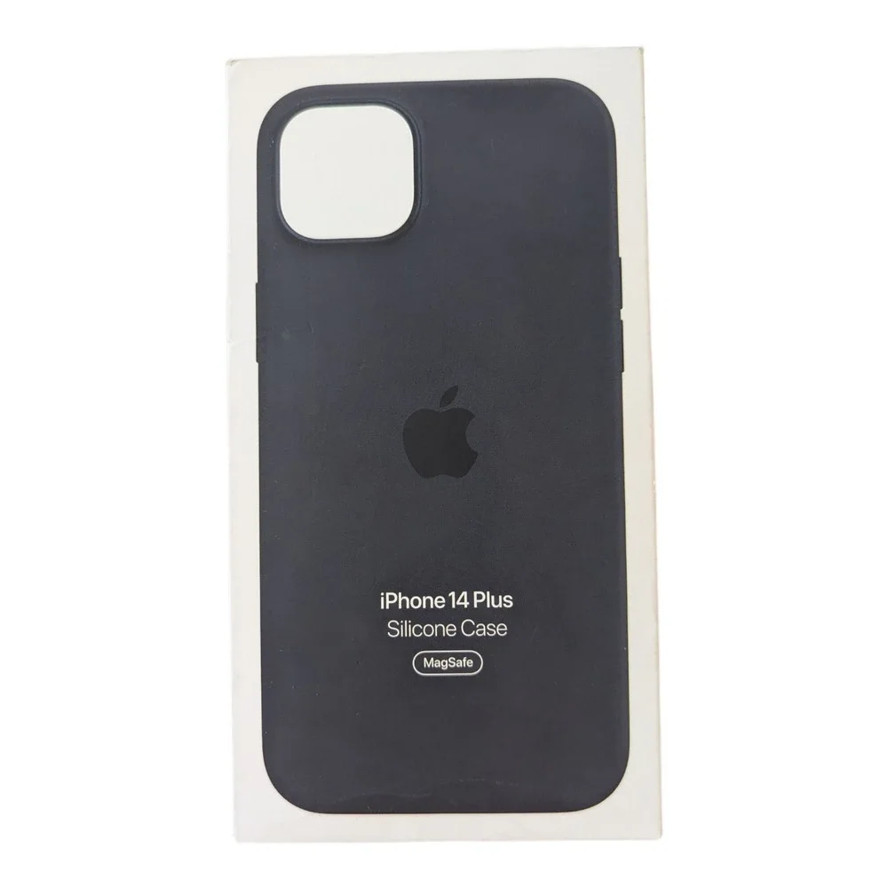 E8. Apple Silicone Case with MagSafe for iPhone 14‎ Plus - Black